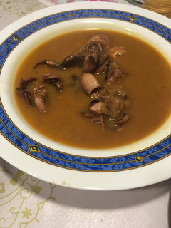 Una foto de Pulpitos encebollados en mambo
