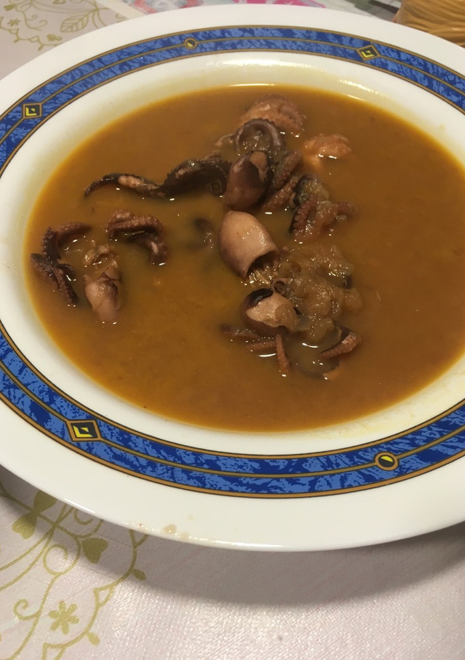 Una foto de Pulpitos encebollados en mambo