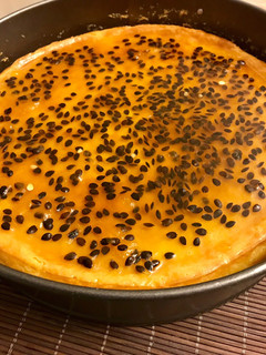 Una foto de Cheesecake de maracuyá