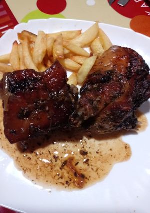 Foto principal de Cochinillo con picada en la cecofry 4d