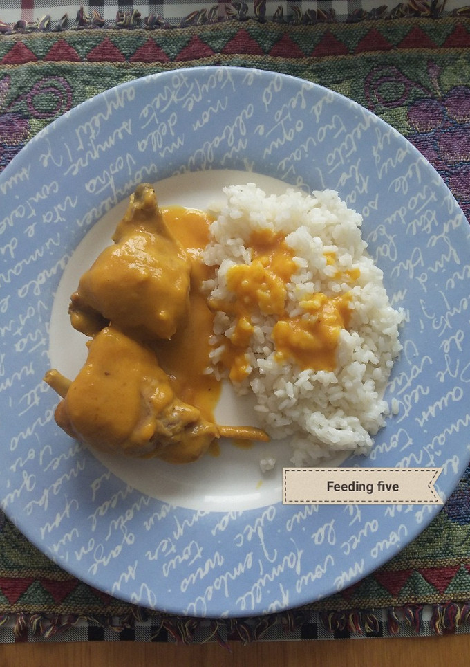 Una foto de Conejo al curry