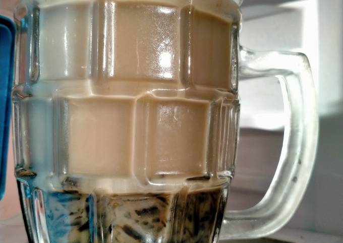 Bagaimana Menyiapkan Es cappucino cincau simpel, Lezat Sekali