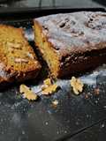 Budín de banana, nuez y almendras