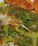 Bacalao al horno con cebollino, orégano y mojo verde