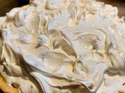 Una foto de merengue suizo