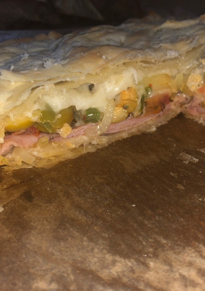 Una foto de Tarta/empanada caprese!