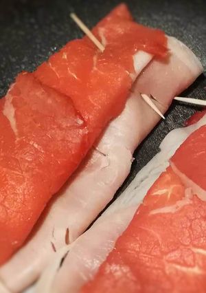 Foto di Involtini di carne prosciutto e formaggio