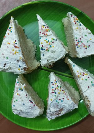 பட்டர் கிரீம்  கேக்(butter cream cake recipe in tamil) செய்முறை முக்கிய புகைப்படம்