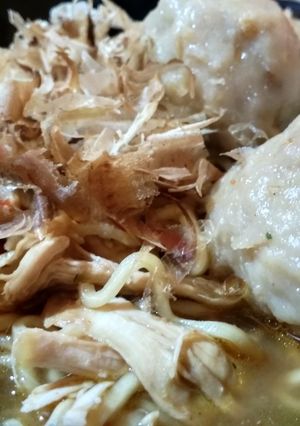 Foto resep Mie Dok-dok Pentol Njamoer Katsuobushi
