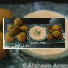 A picture of Chicken Cheese Balls.