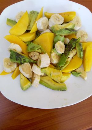 A picture of My simple fruit Salad.