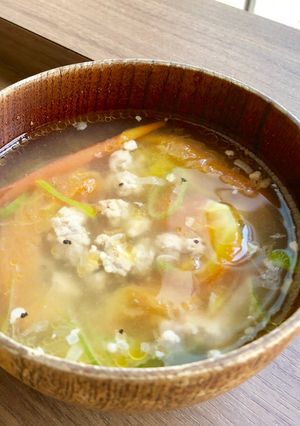 Hình của món Canh cà chua cho bữa trưa nhanh gọn.