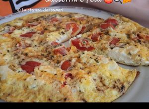 Foto di Frittata Aromatica con Datterini e Feta 🍅🍳🧀