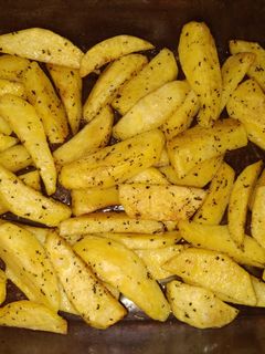 عکسی از دستور سیب زمینی تنوری🍟