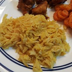 A picture of Rice-ah-Roni.