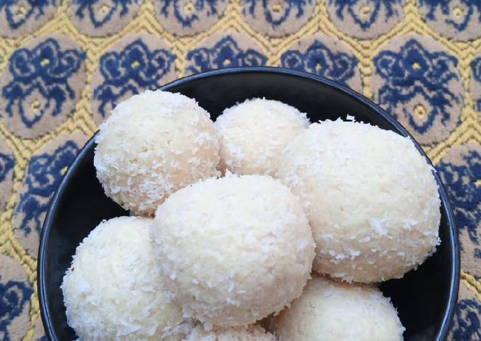 Coconut Laddu