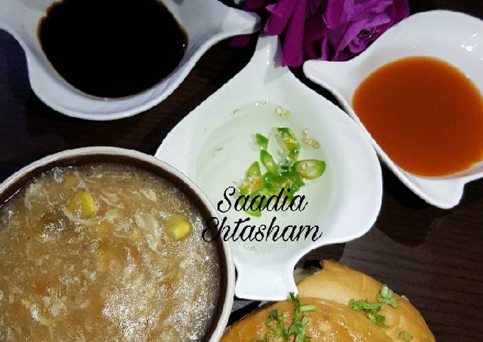 Easiest Way to Prepare Favorite Chicken Oats soup with spiral garlic bun
