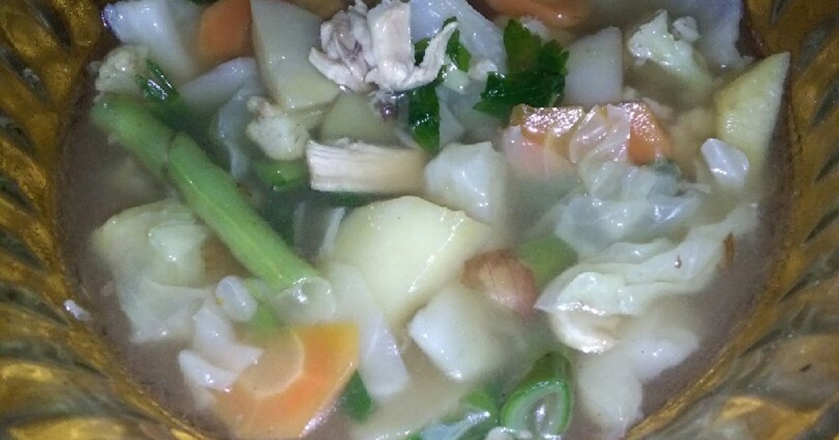 Day 13 : Sop sayur ayam suwir (menu buka puasa)