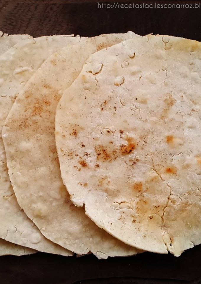 Una foto de Masa para tacos (o Rapiditas) con maíz blanco pisado/trillado y harina de arroz. SIN GLUTEN, VEGANO
