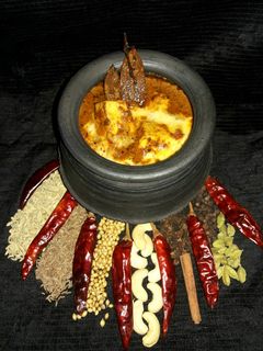 હાંડી પનીર(Handi Paneer Recipe In Gujarati) રેસીપી મુખ્ય ફોટો