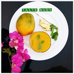 A picture of Mango juice.