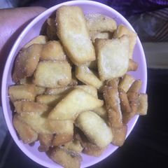 A picture of Pastry chin chin.