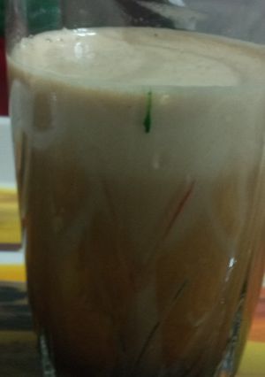 A picture of HOME MADE 🏡 INSTANT SUGARCANE JUICE WITHOUT SUGARCANE 👩‍🍳🧋💐👍.