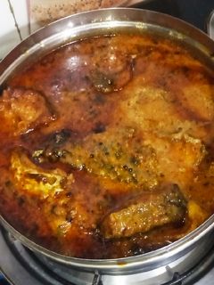 मछली झोल (machali zol recipe in hindi) रेसिपी मुख्य फोटो
