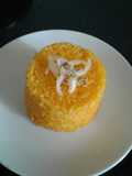 Arroz de caldo de pollo con sabor a cebolla