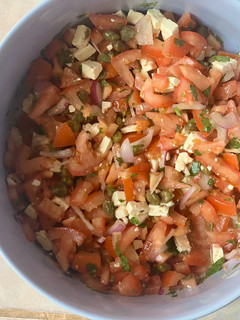 A picture of Tomato Salad.