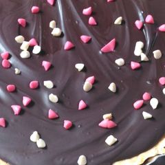 A picture of Millionaire shortbread.