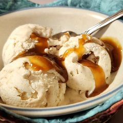 A picture of No Churn Cinnamon Roll Ice Cream.