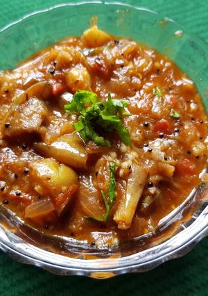 A picture of Brinjal Patchadi.