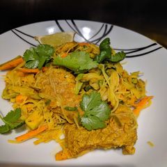 A picture of Singapore style pork noodles.
