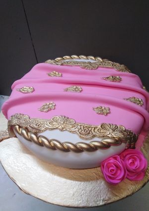 A picture of Bridal shower cake.