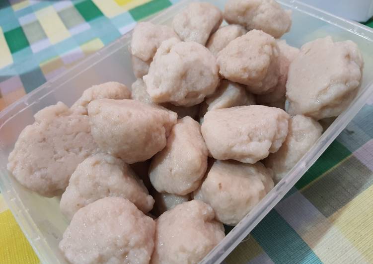 Bakso ikan tenggiri