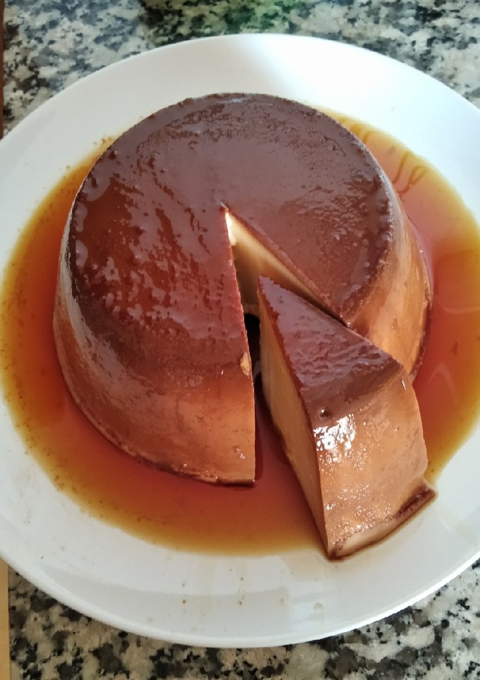 Una foto de Mi... Flan de leche condensada