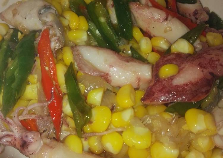 Cara Gampang mengolah Tumis cumi asin + jagung manis Lezat