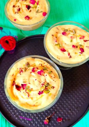 A picture of Mango Shrikhand.