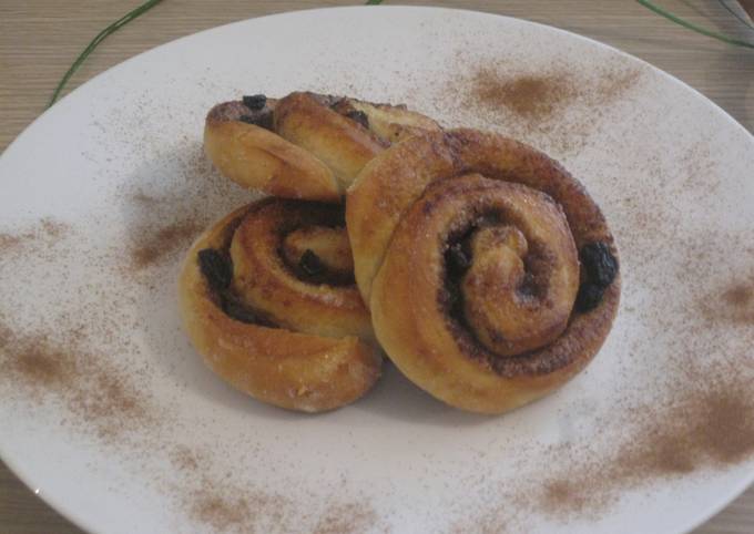 Cinnamon Rolls (Girelle alla Cannella)