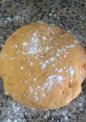 Una foto de MASA CASERA CON PIMENTÓN DULCE🤩💯 (para Tarta, Empanada gallega, pascualina o Quiche)CROCANTE🤗