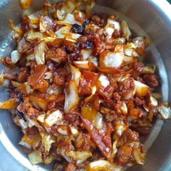 A picture of Dry chilli chicken.
