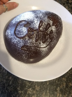 Una foto de Huevos de Pascua rellenos