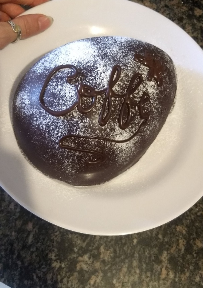 Una foto de Huevos de Pascua rellenos