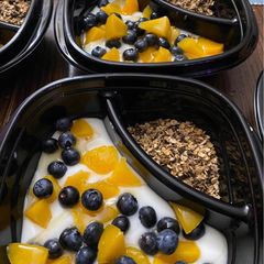 Easy blueberry and peach parfait A picture of Easy blueberry and peach parfait.