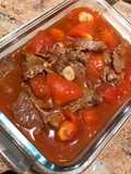 Daging sapi masak tomatoes