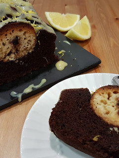 Una foto de Bizcocho Donuslate...Chocolate y Donut al aroma de limón!