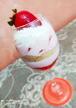 صورة لوصفة تحلية راقية بالفراولة 🍓🍓