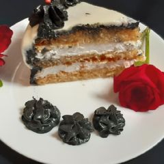 A picture of Black and white chocolate cake.