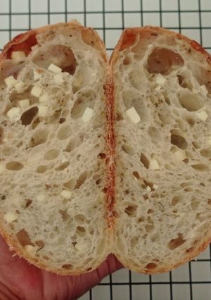 Foto resep Wijen Italian Herbs Cheese Sourdough Bread (Open Bake Method)